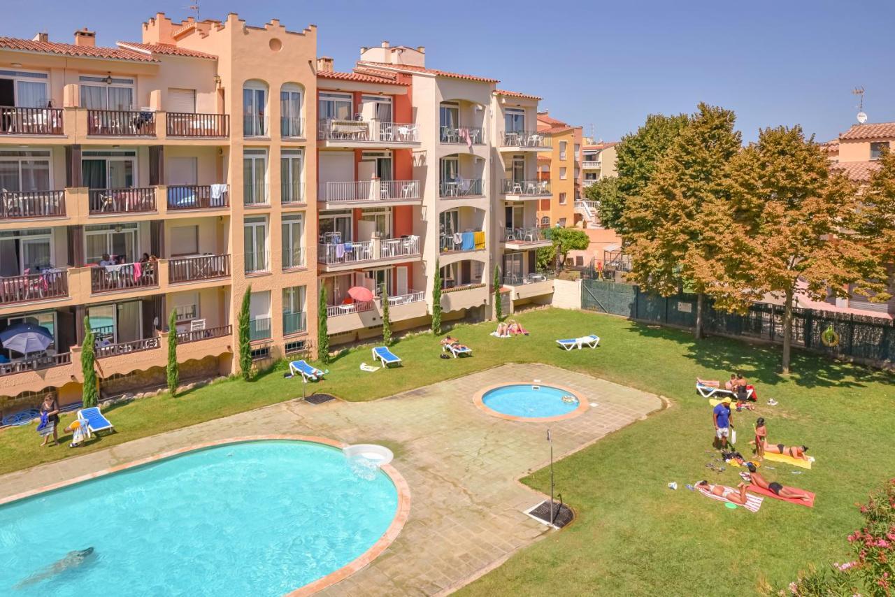 Aptos. Comte D'Empuries Empuriabrava Bagian luar foto